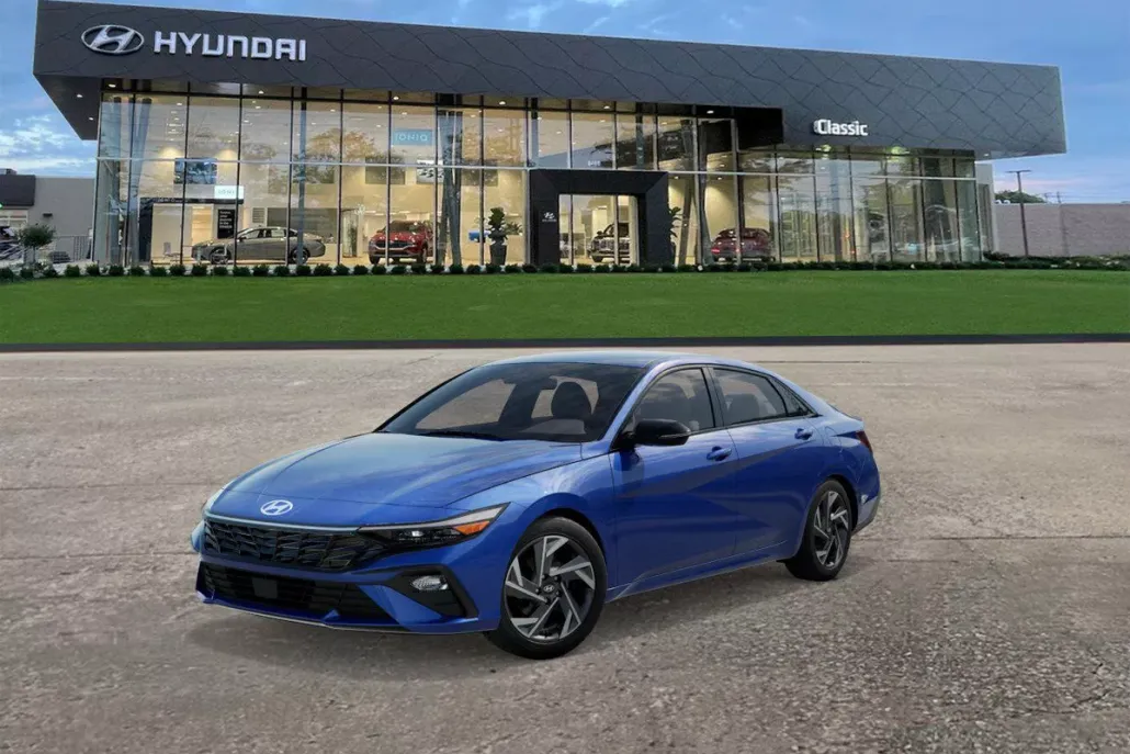 2025 Hyundai Elantra SEL Sport photo 1