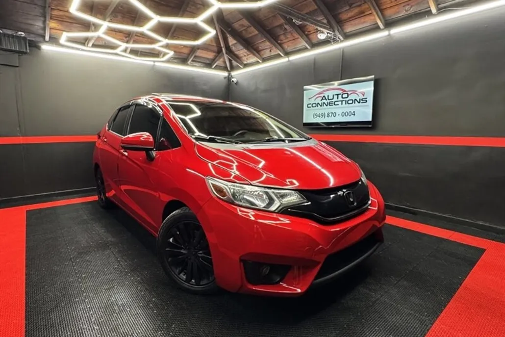 2015 Honda Fit EX photo 1