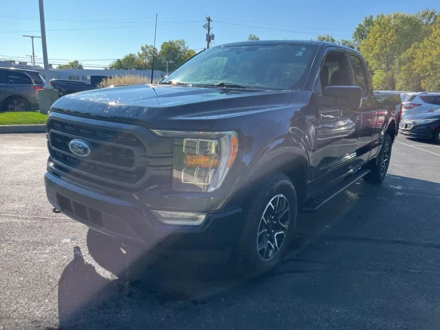 2022 Ford F-150 XLT photo 1