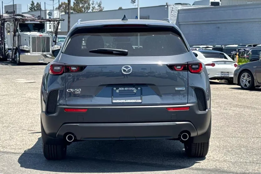 2025 Mazda CX-50 Premium Plus photo 1