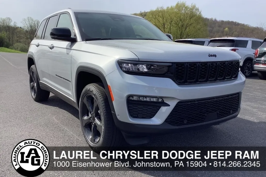 2025 Jeep Grand Cherokee Limited photo 1
