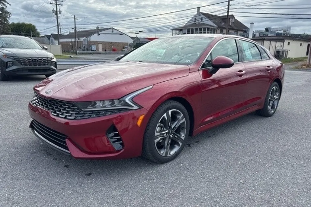 2021 Kia K5 EX photo 1