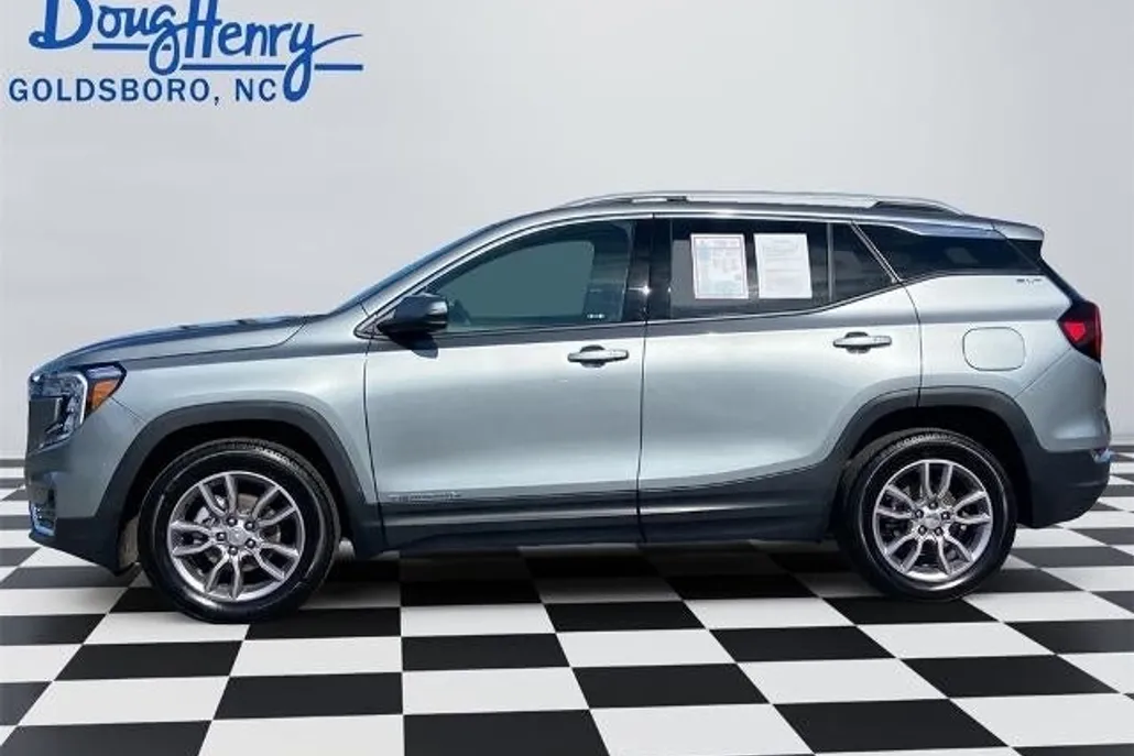 2024 Gmc Terrain SLT photo 1