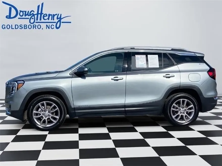 2024 Gmc Terrain SLT photo 1
