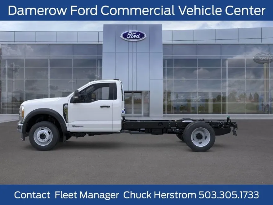 2025 Ford F-550 photo 1