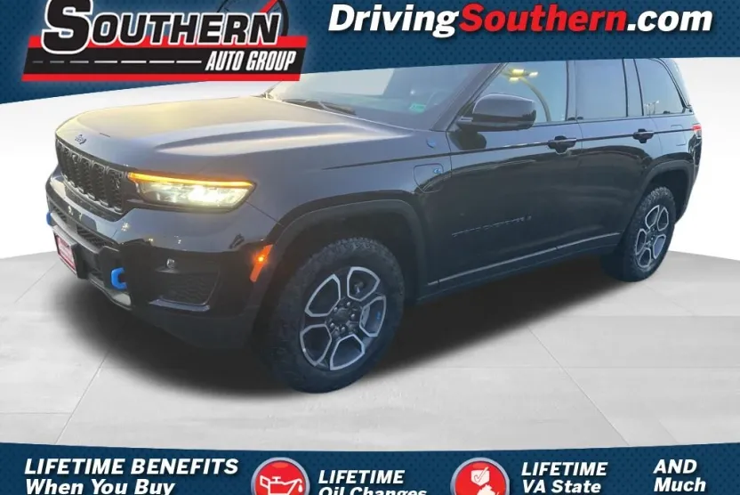 2024 Jeep Grand Cherokee Trailhawk 4xe photo 1