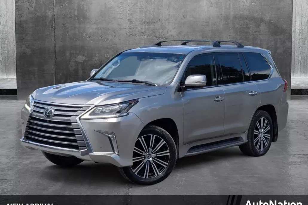 2018 Lexus LX 570 photo 1