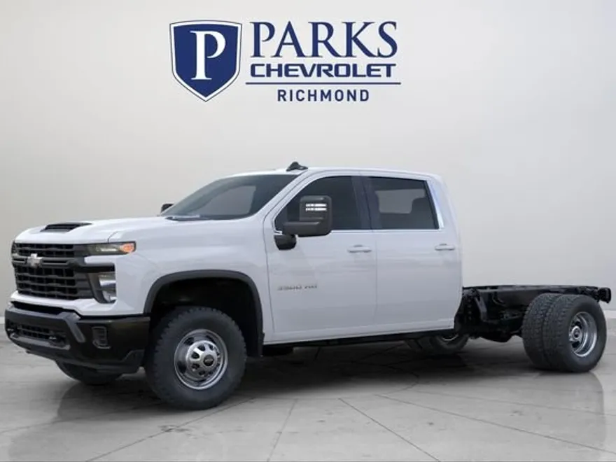 2025 Chevrolet Silverado 3500HD Work Truck photo 1