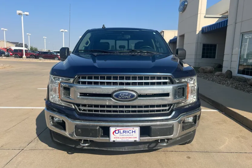 2019 Ford F-150 XLT photo 1