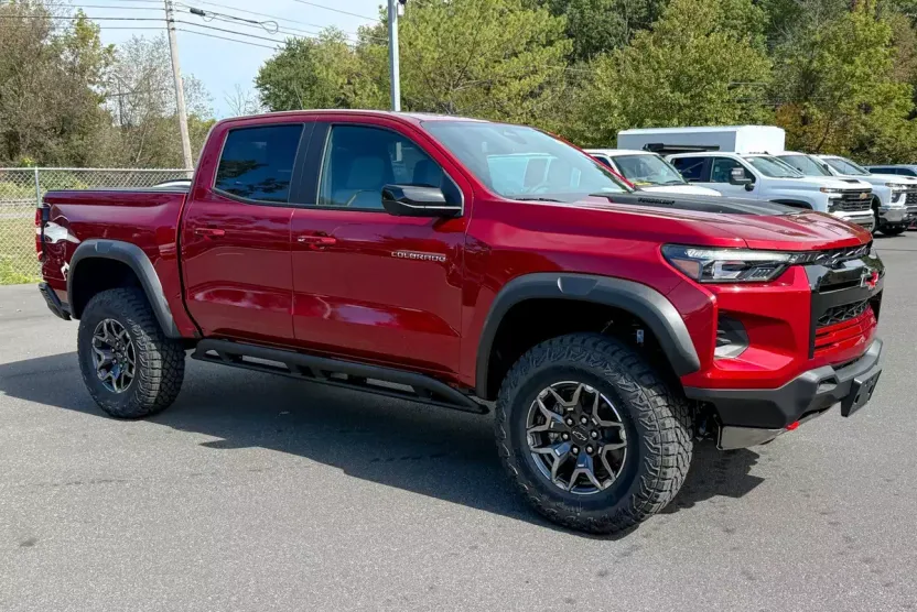 2026 Chevrolet Colorado ZR2 photo 1