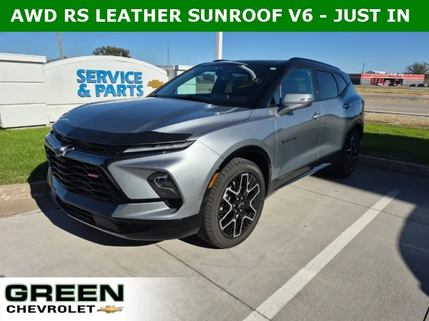 2023 Chevrolet Blazer RS photo 1
