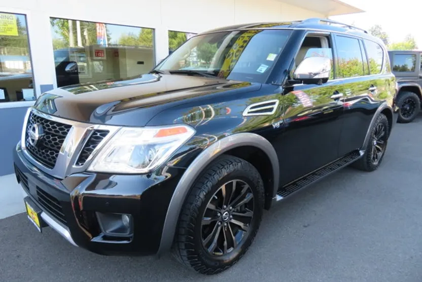 2017 Nissan Armada Platinum photo 1
