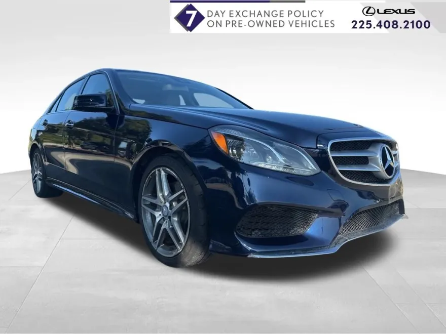 2015 Mercedes Benz E photo 1