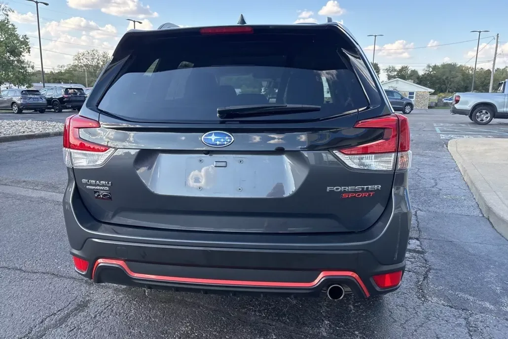 2024 Subaru Forester Sport Base photo 1