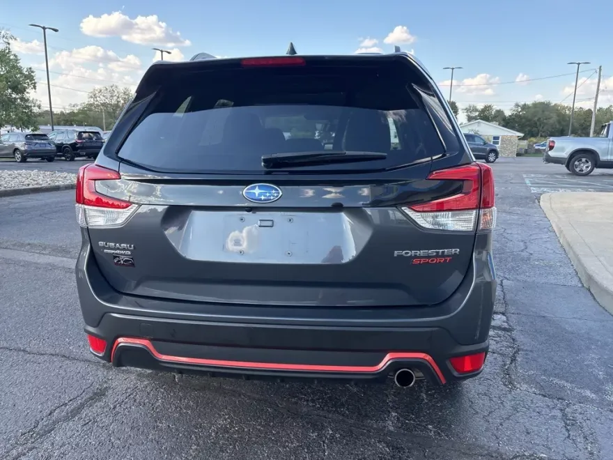 2024 Subaru Forester Sport Base photo 1