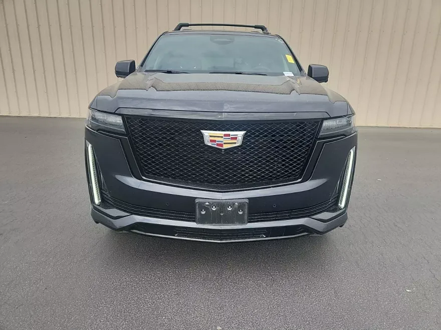 2023 Cadillac Escalade Sport photo 1
