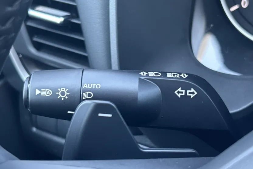 2026 Nissan Rogue SV photo 1