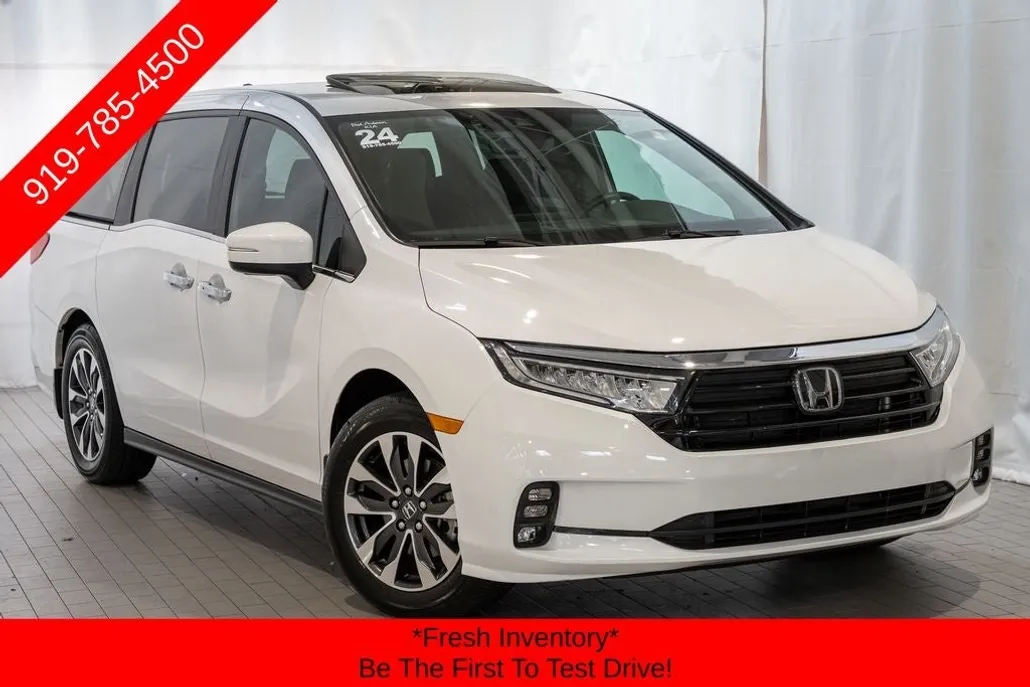 2024 Honda Odyssey EX-L photo 1