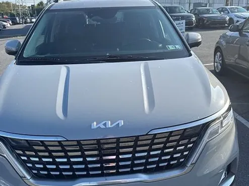 2024 Kia Carnival SX photo 4