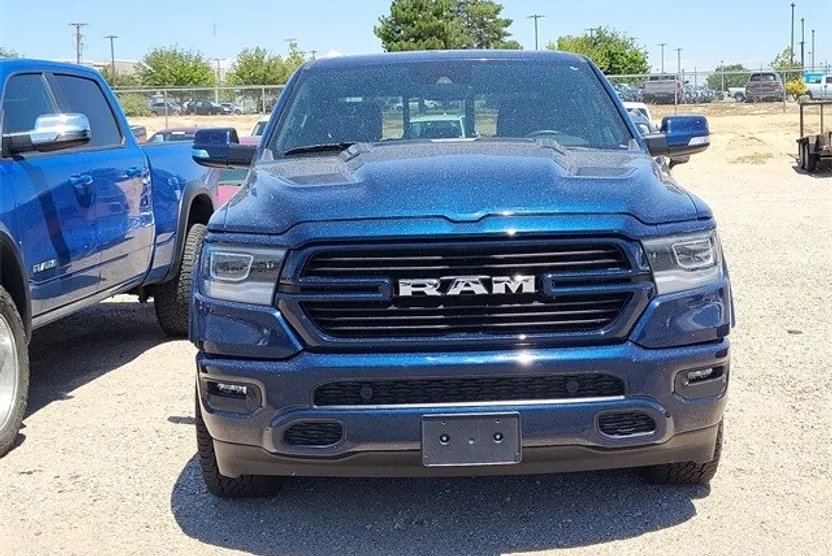 2022 Ram 1500 Laramie photo 1