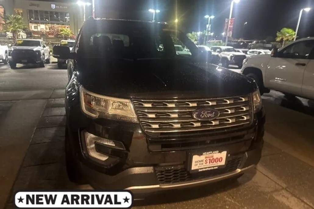 2017 Ford Explorer Limited photo 1