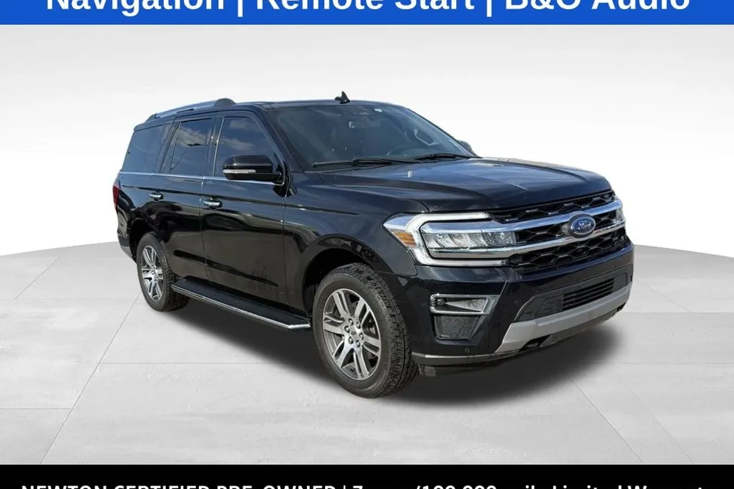 2022 Ford Expedition Limited photo 1