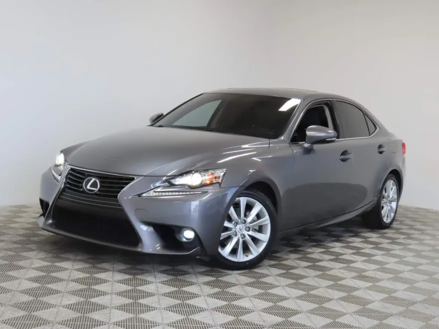 2015 Lexus IS 250 photo 1