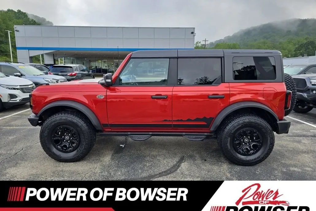 2024 Ford Bronco Wildtrak photo 1
