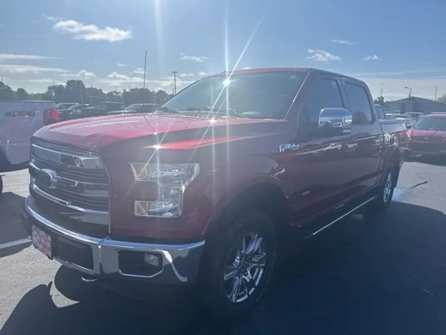 2016 Ford F-150 Lariat photo 1