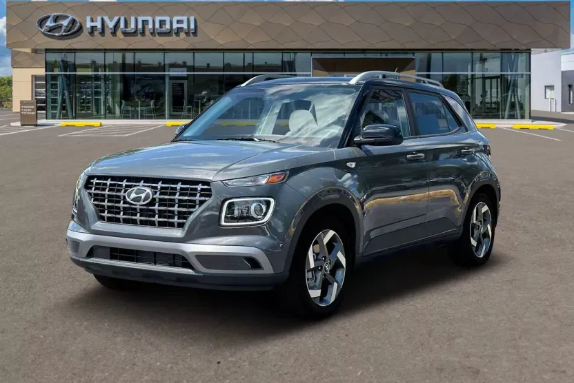 2025 Hyundai Venue Limited photo 1