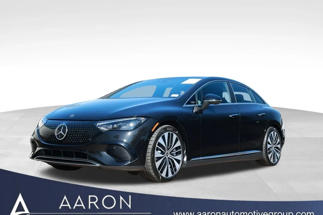 2024 Mercedes Benz EQE-Class Sedan photo 1