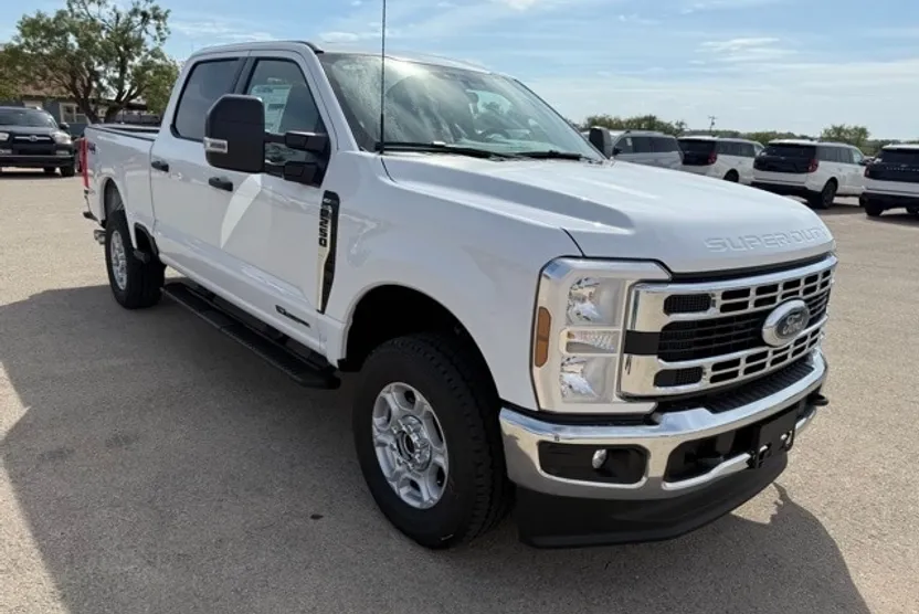 2026 Ford F-250 XLT photo 1