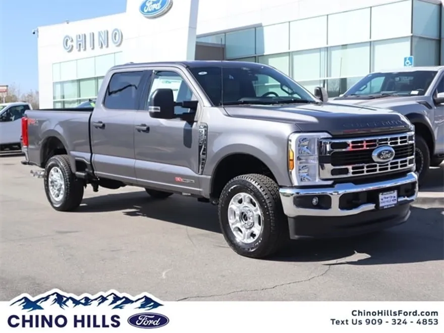 2025 Ford F-250 XLT photo 1