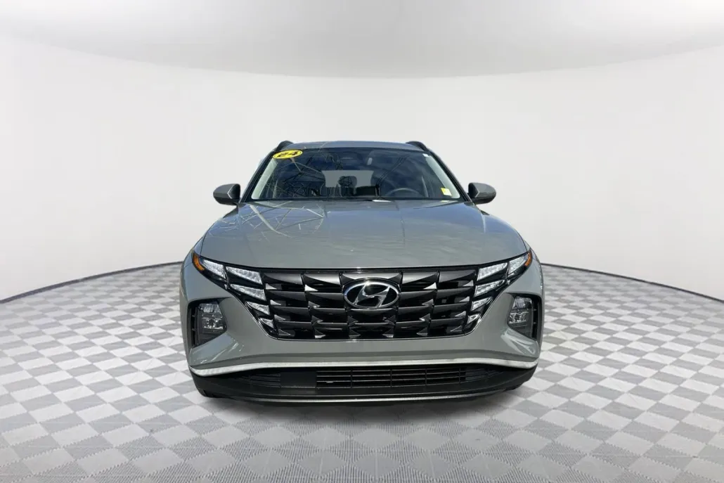 2024 Hyundai Tucson SEL photo 1
