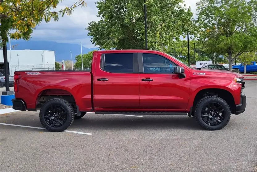 2022 Chevrolet Silverado 1500 LT Trail Boss photo 1