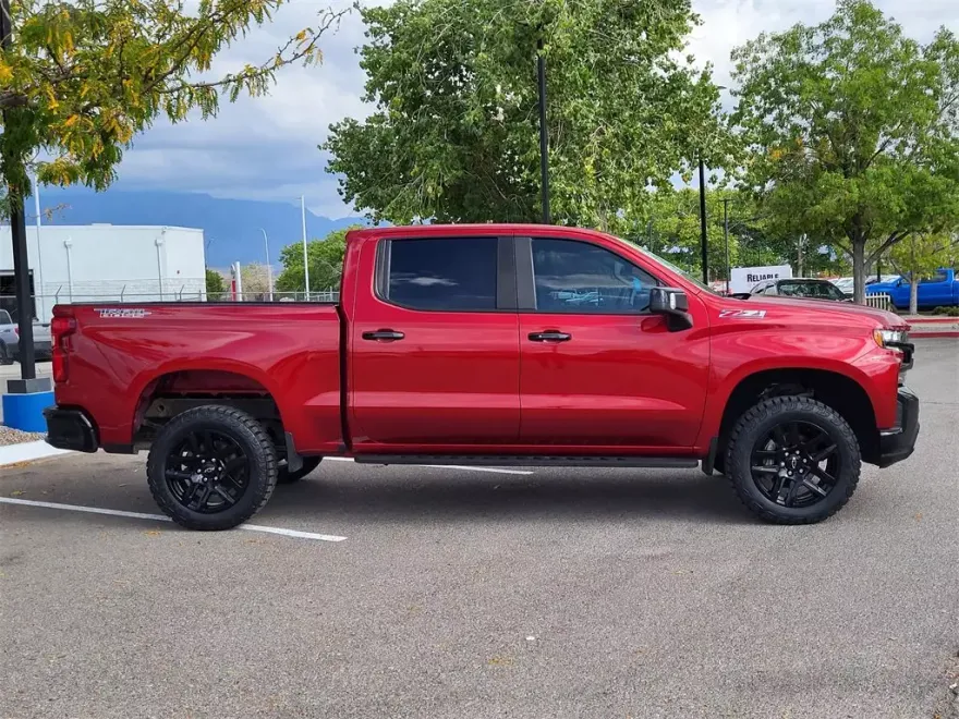 2022 Chevrolet Silverado 1500 LT Trail Boss photo 1