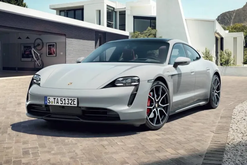 2023 Porsche Taycan 4S photo 1