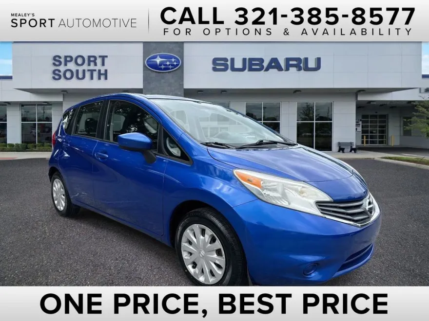 2016 Nissan Versa Note SV photo 1