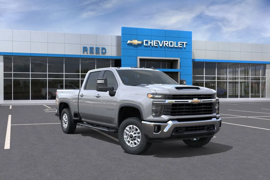 2025 Chevrolet Silverado 2500HD LT photo 1
