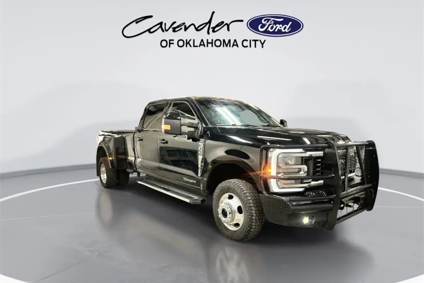 2024 Ford F-350 photo 1