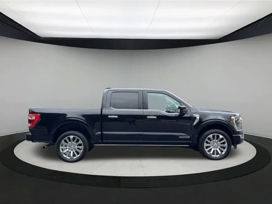 2022 Ford F-150 Limited photo 1