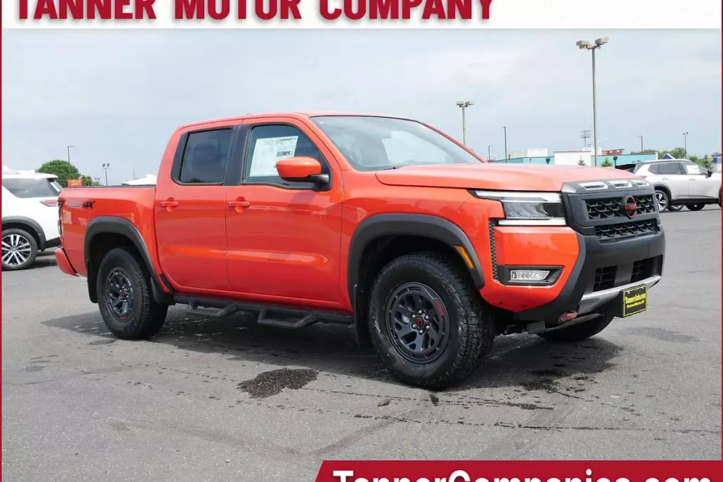 2025 Nissan Frontier PRO-4X photo 1