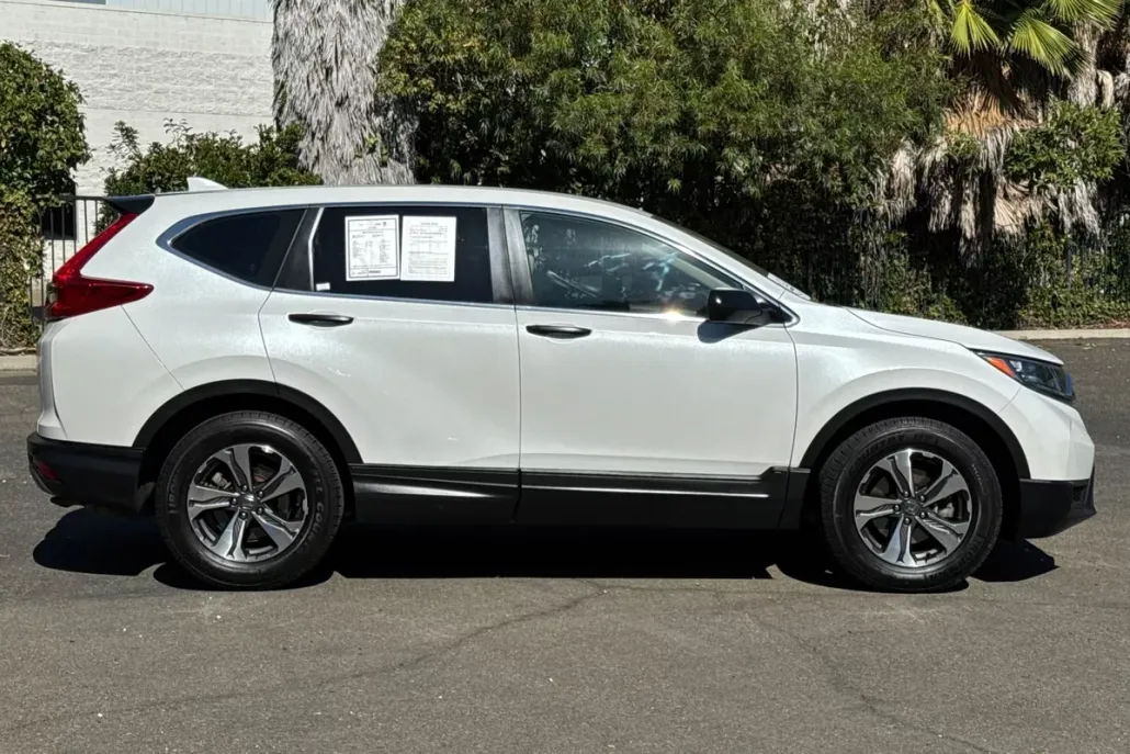 2019 Honda CR-V LX photo 1