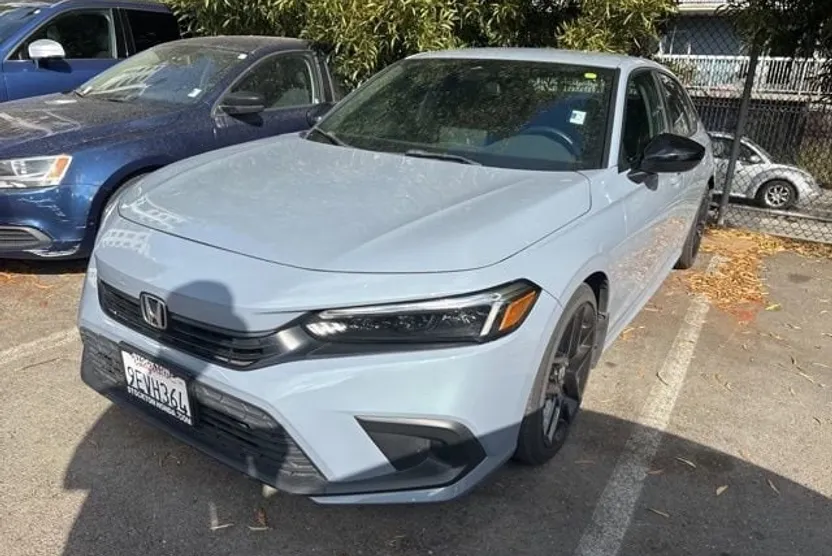 2023 Honda Civic Sport photo 1