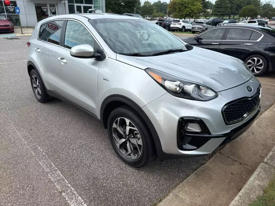 2021 Kia Sportage LX photo 1