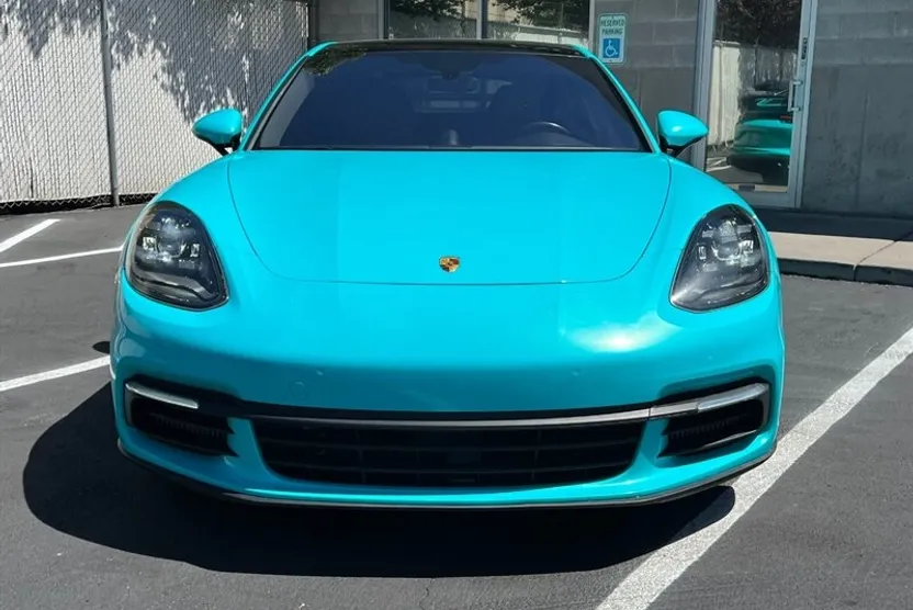 2018 Porsche Panamera 4S photo 1