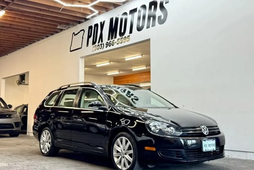 2014 Volkswagen Jetta SportWagen 2.0 TDI Sport photo 1