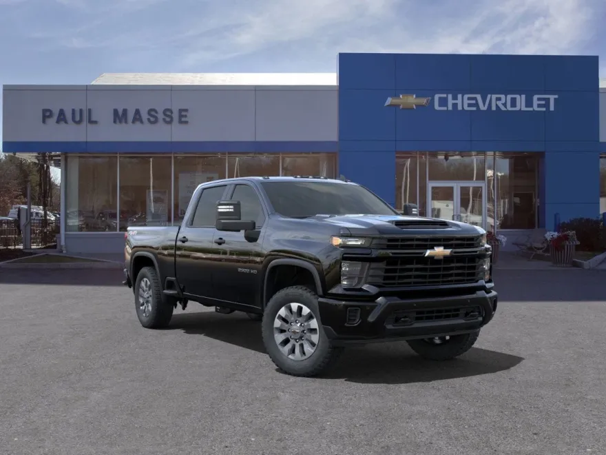 2025 Chevrolet Silverado 2500HD Custom photo 1