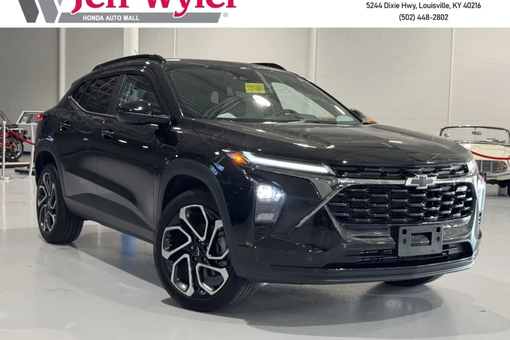 2025 Chevrolet Trax photo 1