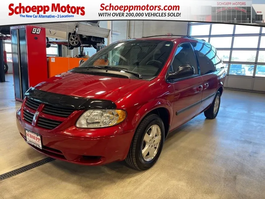 2005 Dodge Grand Caravan photo 1